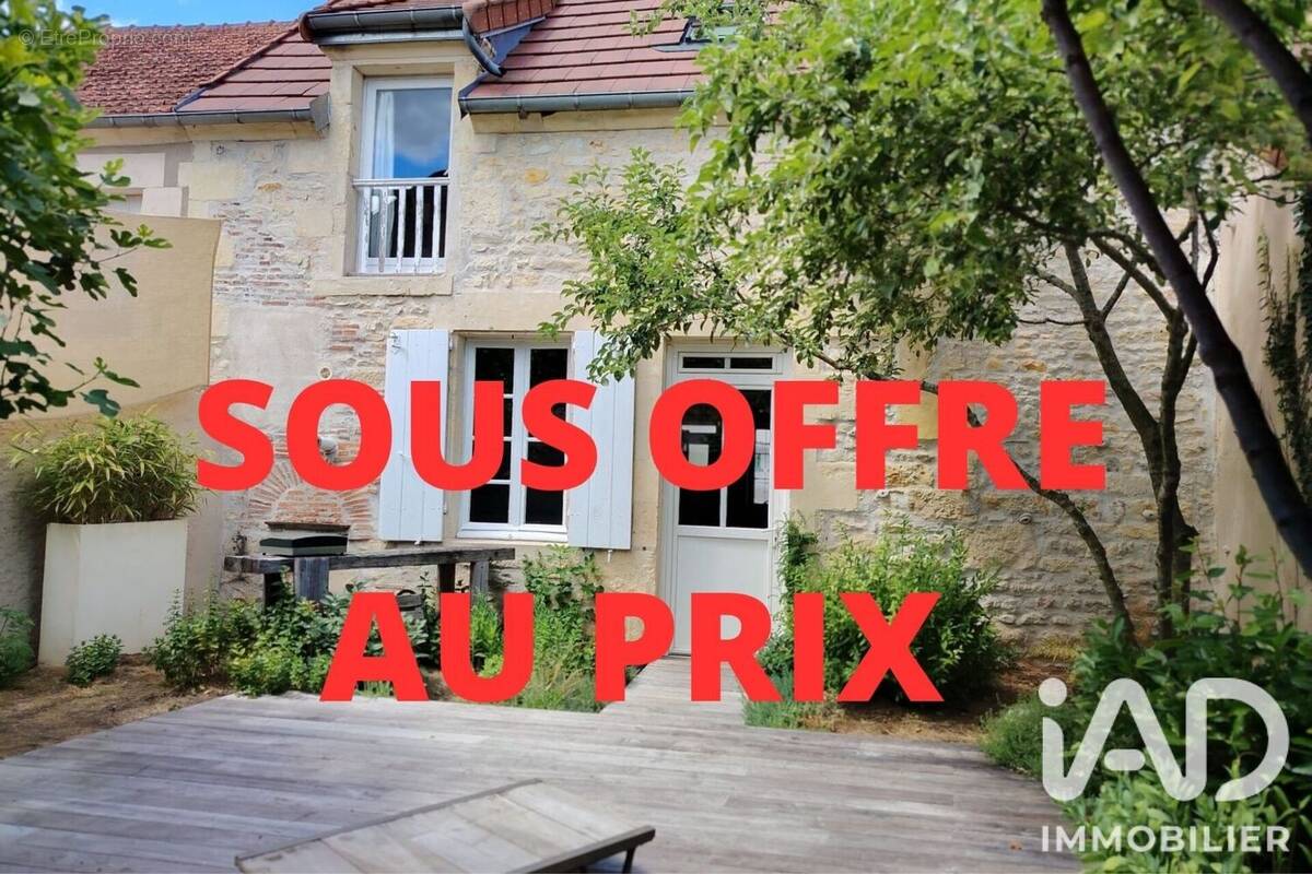 Photo 1 - Maison à VARENNES-VAUZELLES