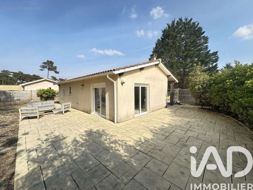 Photo 5 - Maison à VENDAYS-MONTALIVET