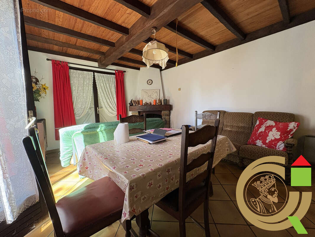 Maison à BOUIN-PLUMOISON