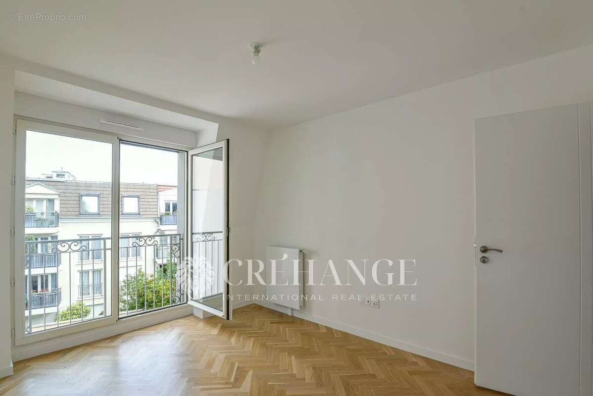 Appartement à BOUGIVAL