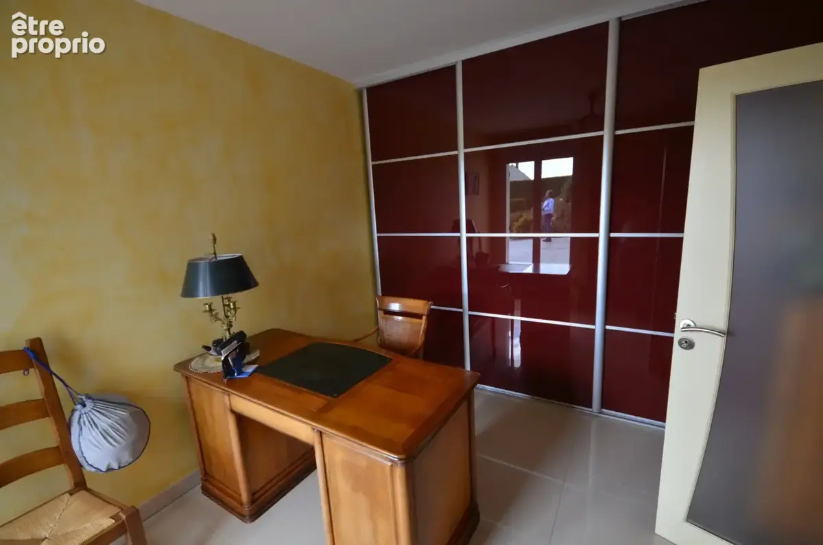 LAON (02) à vendre propriété d'exeption de 330 m2 et son terrain de 9000 m2 - photo 6