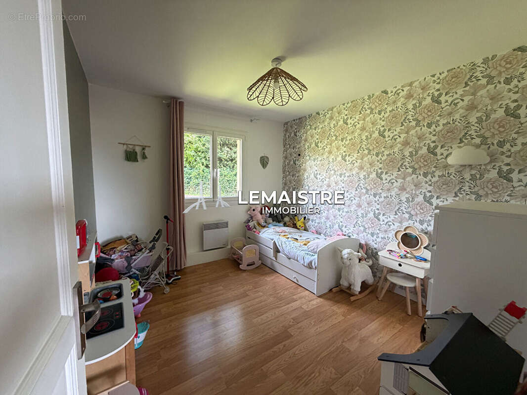 Maison à vendre - 90 m² - 3 CHAMBRES - TURRETOT - photo 6