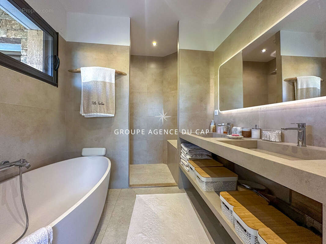 Maison à SAINTE-MAXIME