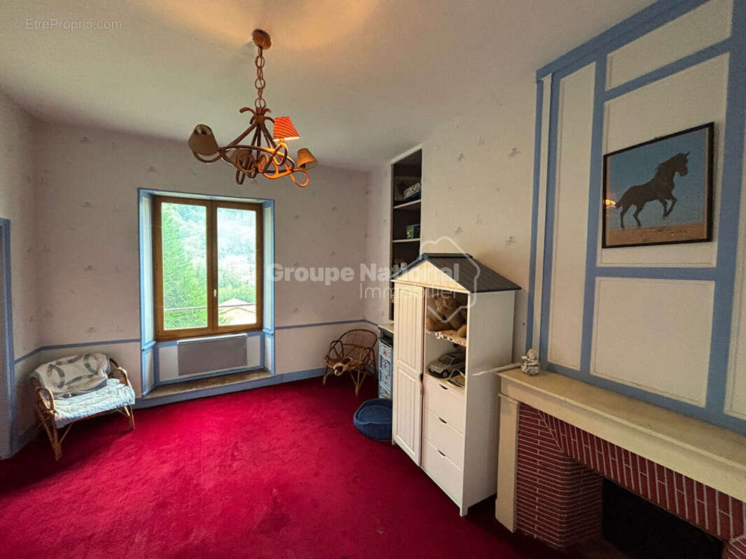 Maison à BONNEUIL-EN-VALOIS