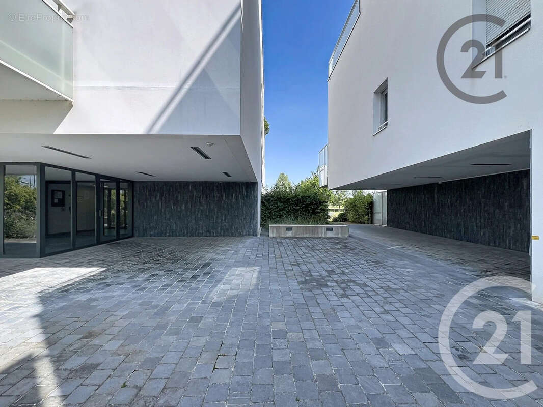 Appartement à BEZANNES