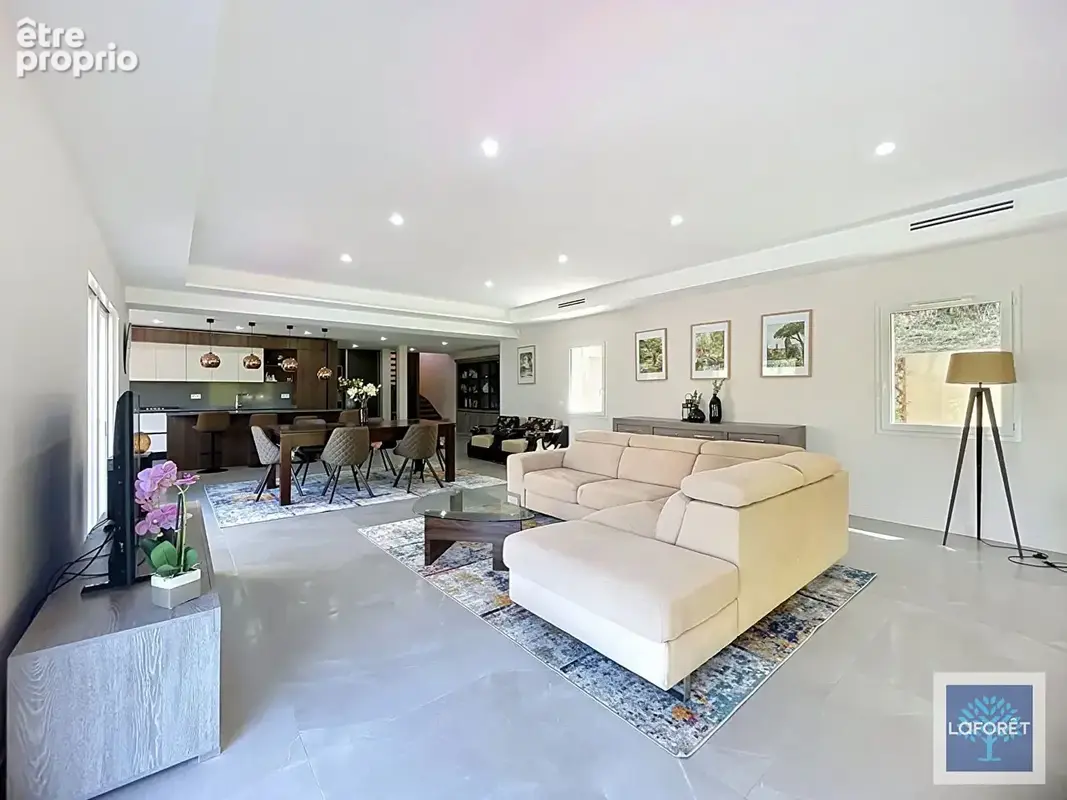 Roquefort-les-pins - superbe villa contemporaine au calme absolu - photo 9