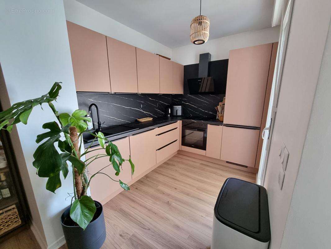 Appartement Grigny 2 pièces, balcon - photo 5