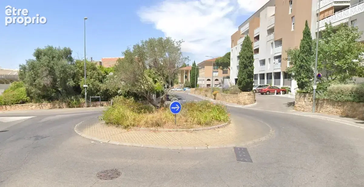 Photo Parking à Istres au prix de 216 000€