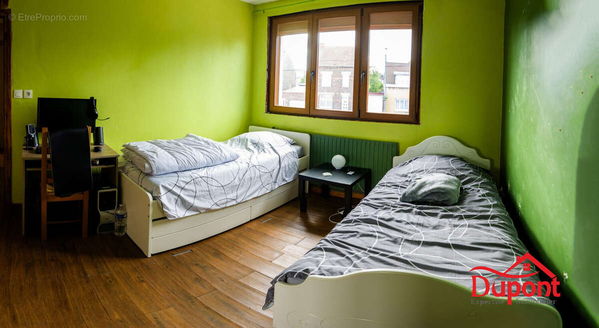 Maison à DOUCHY-LES-MINES