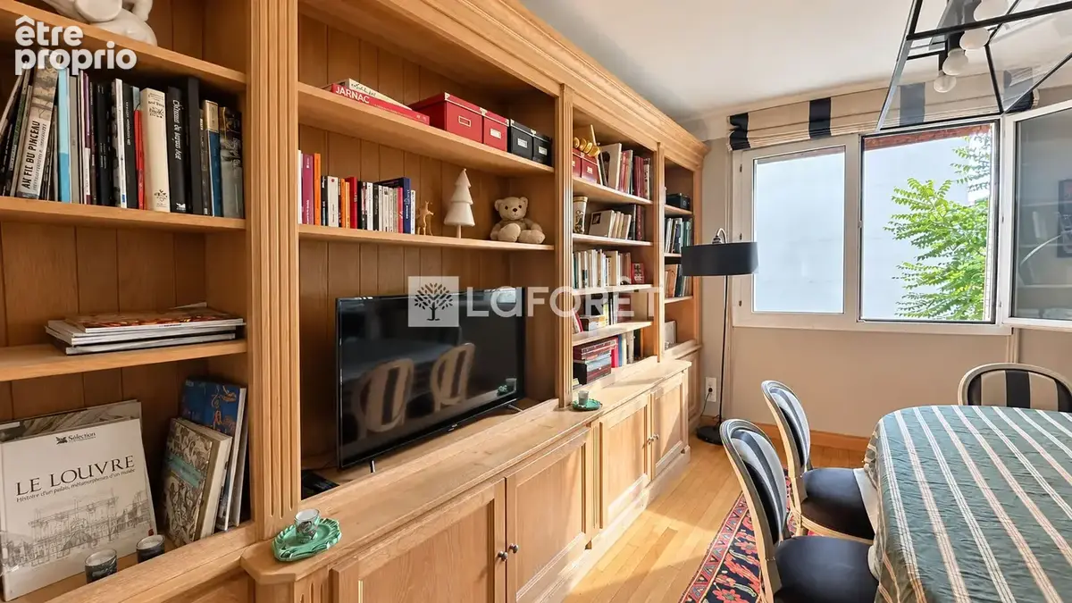 Paris 15ème - 3 pièces de 67 m², lumineux, traversant et au calme - photo 6