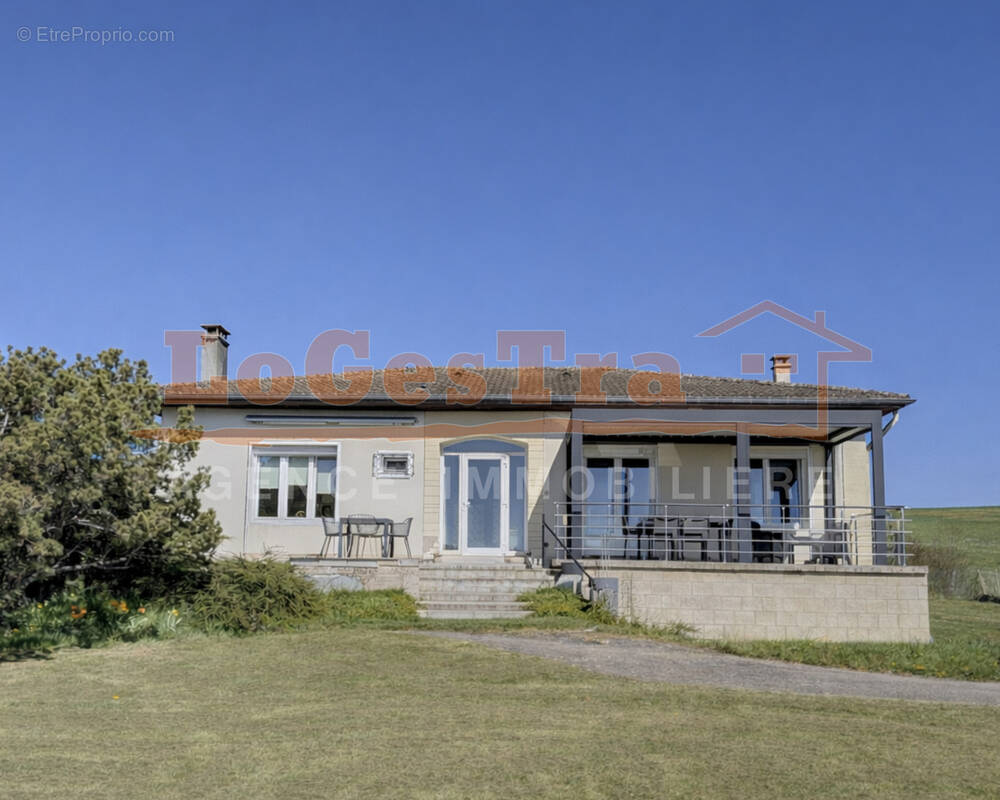 Appartement à MATTAINCOURT