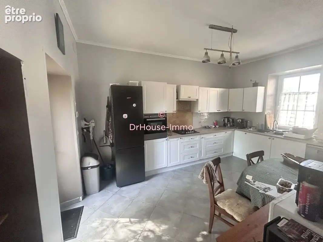 Maison 7 pièces 138 m² à vendre à Nalliers (85370) - photo 3
