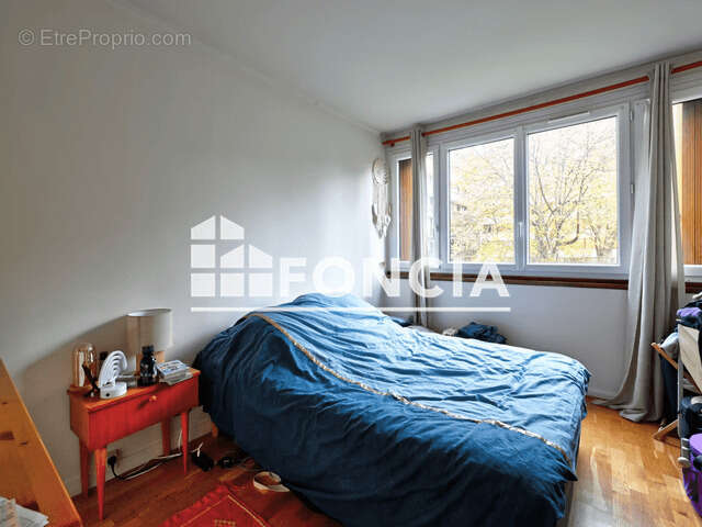 Appartement à FONTENAY-LE-FLEURY