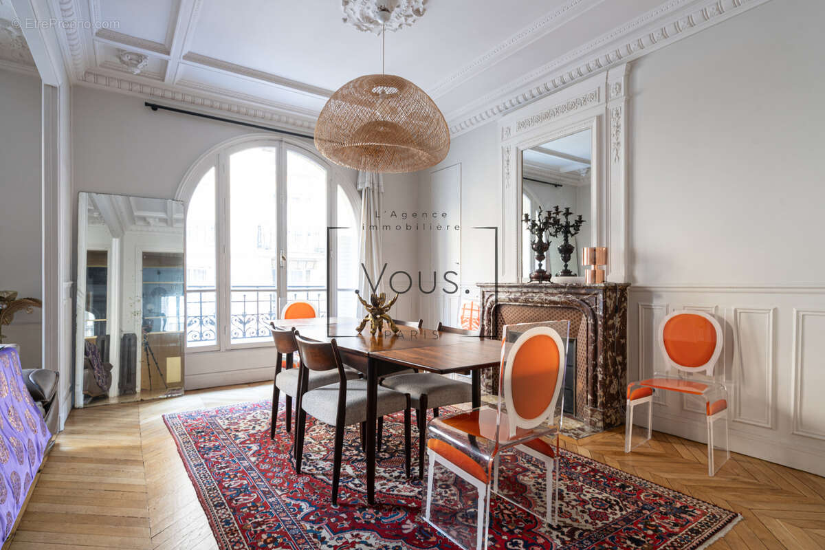 Appartement à PARIS-18E