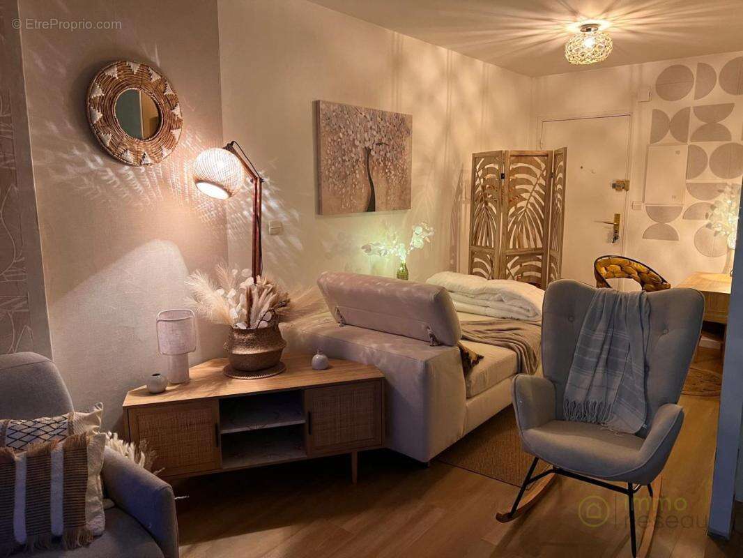 Appartement à LA TURBIE