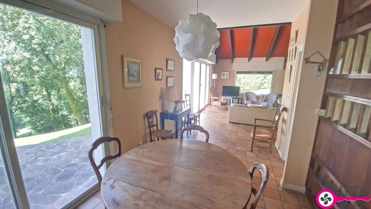 Maison à CIBOURE