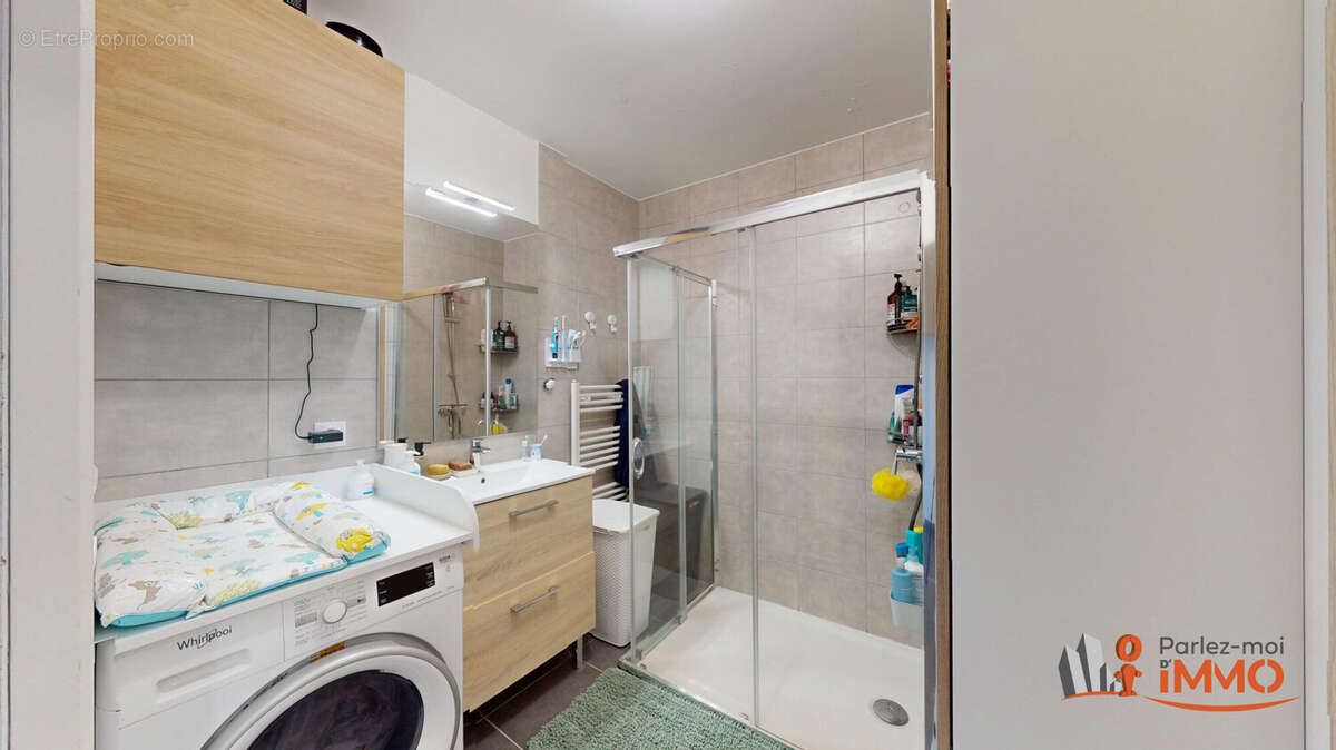 Appartement à PONT-DE-CHERUY