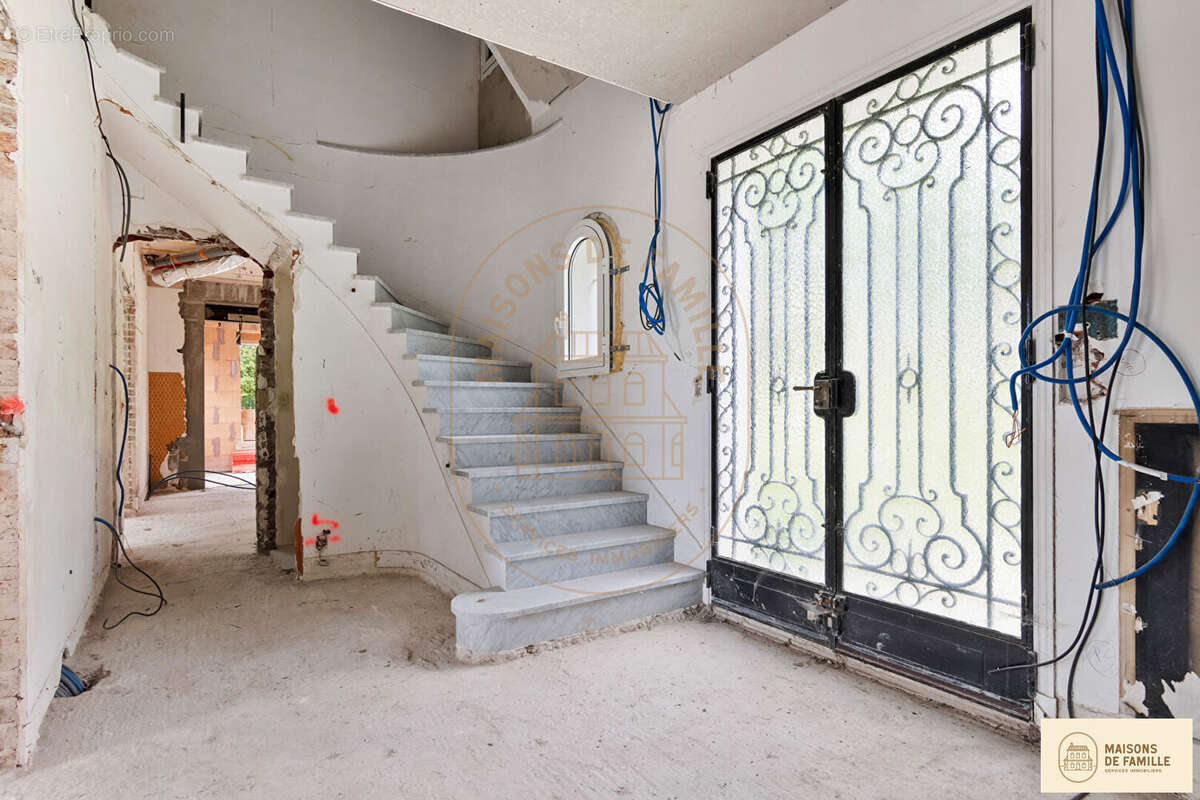 Maison à BOUGIVAL