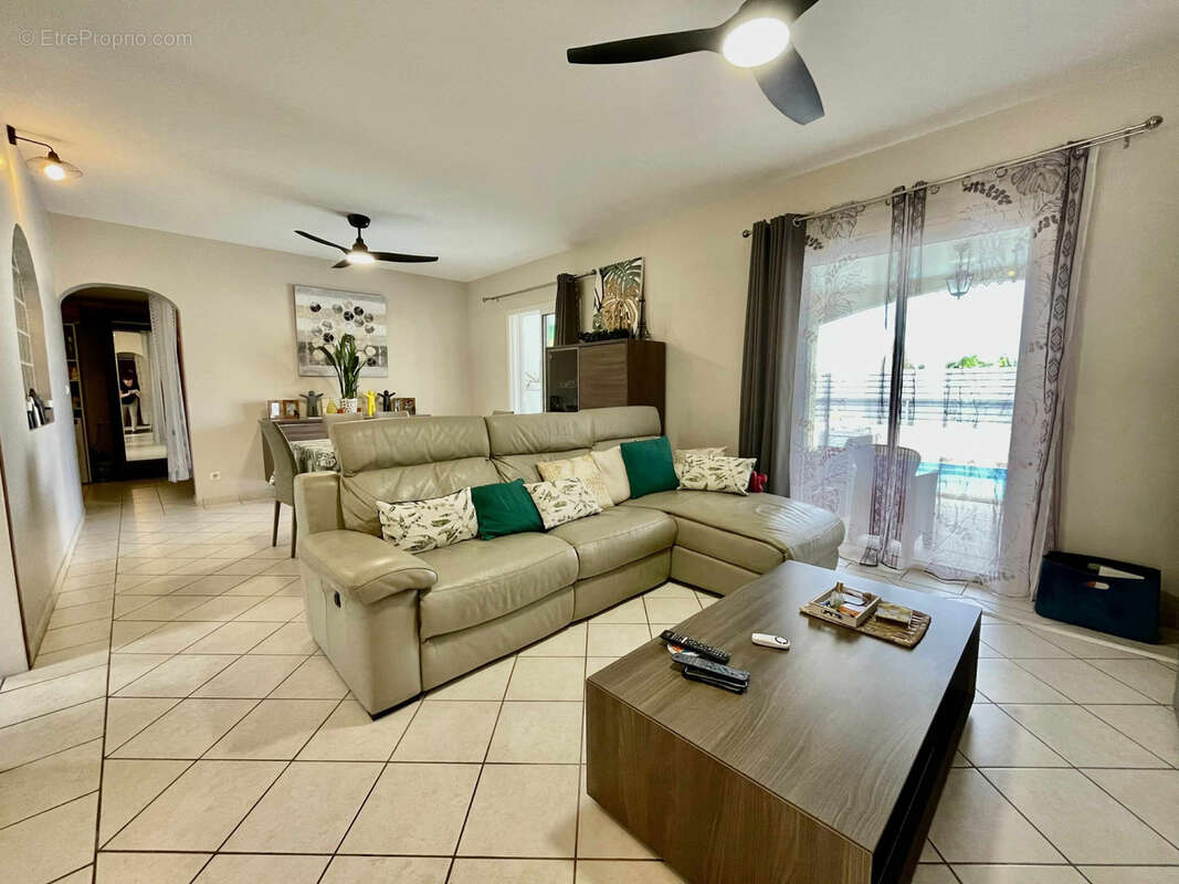 Maison à SAINT-JOSEPH