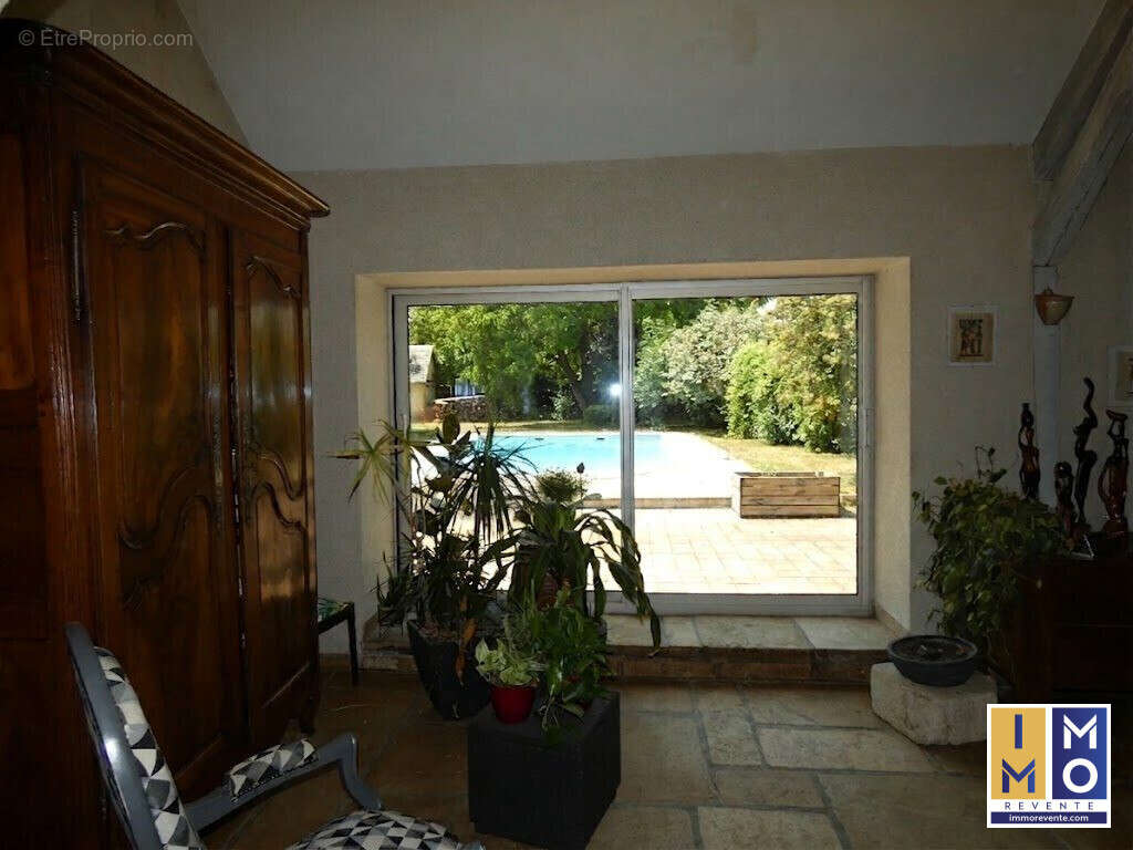 Maison 186 m² à Sainte-Solange  - photo 3