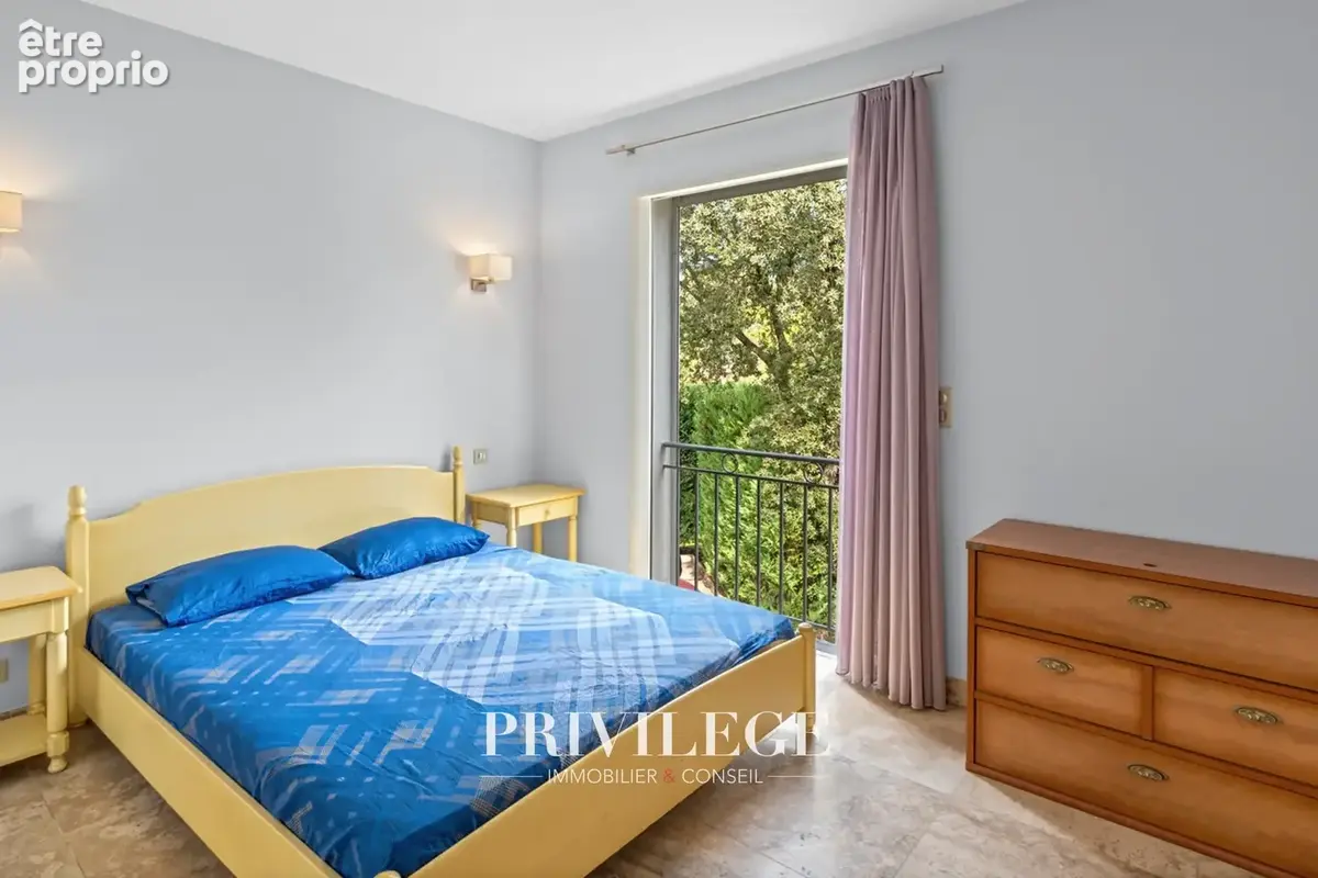 Peymeinade — Villa contemporaine de première main, piscine et ascenseur - photo 30