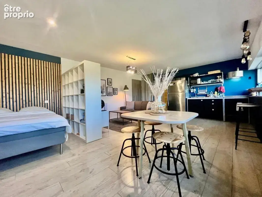 Avignon centre - lot de 2 appartements meublés - fort potentiel locatif - photo 3