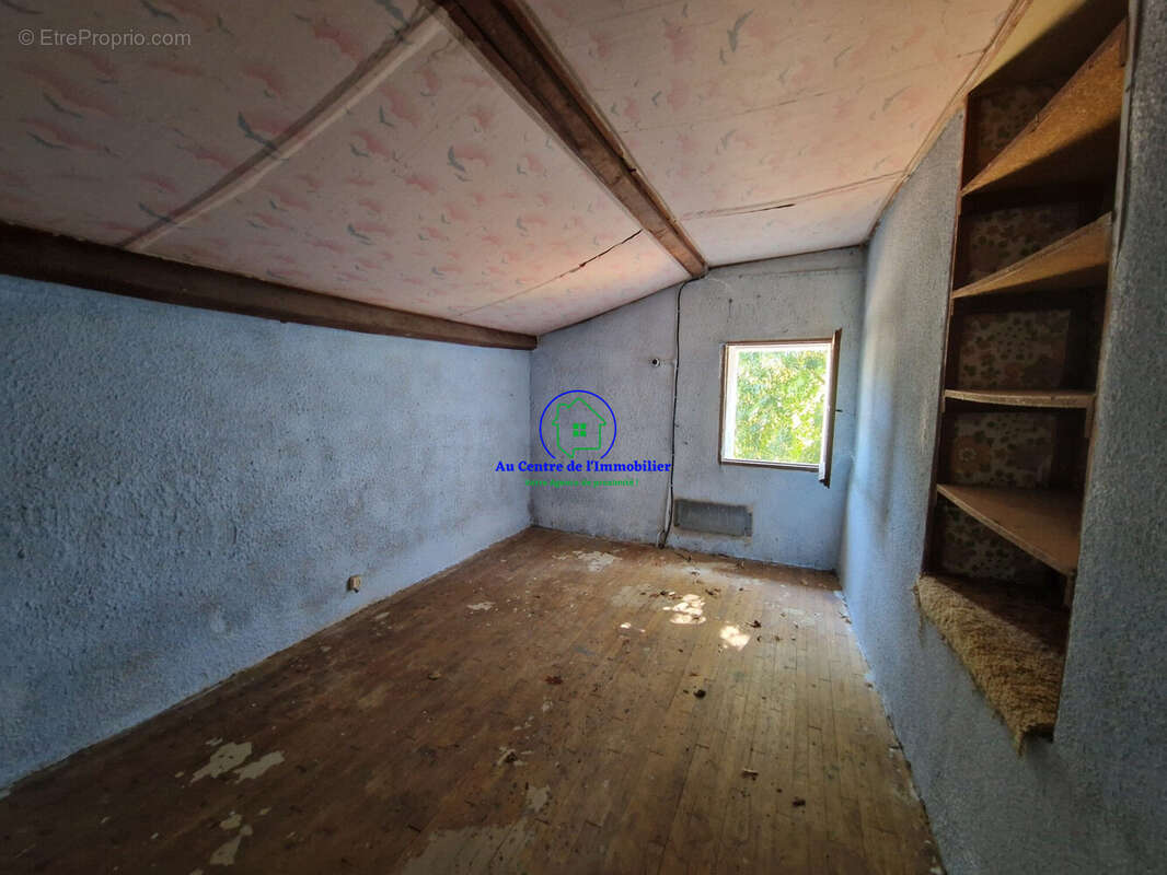 Maison 169 m² à Laroque-Timbaut  - photo 9