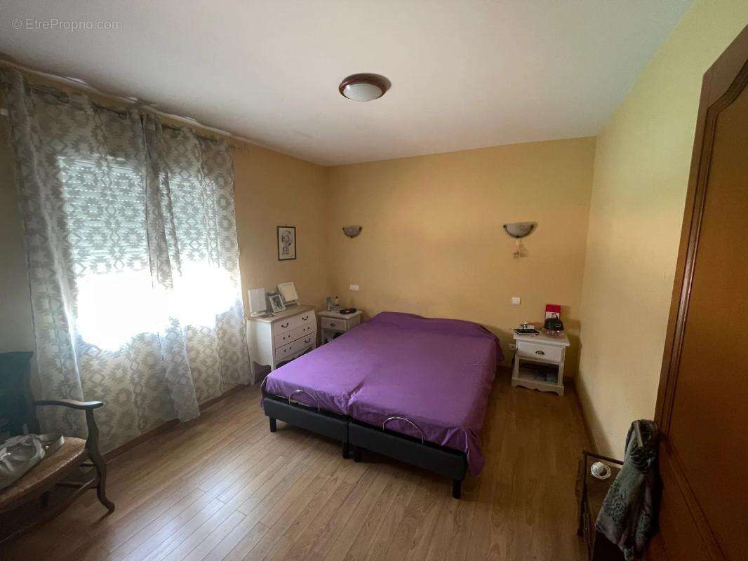 Maison de 5 pièces de 137 m² à Eauze - photo 6