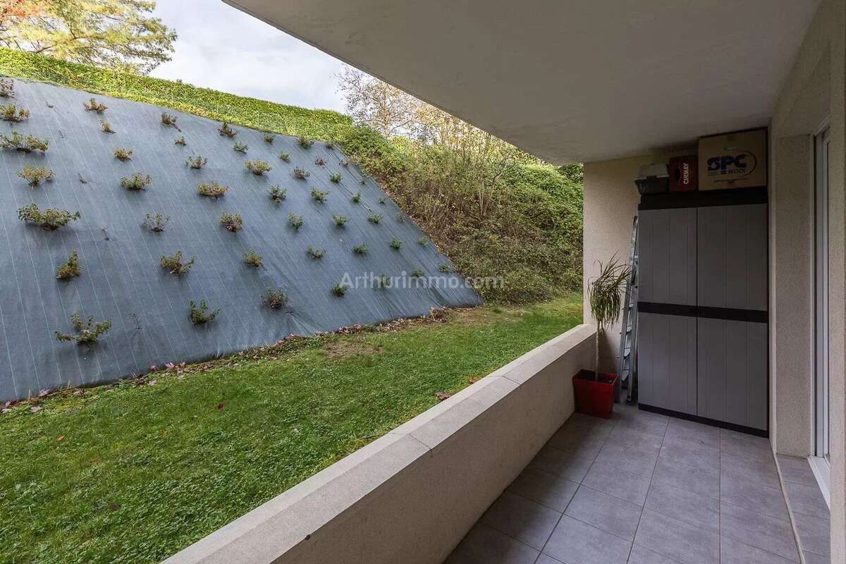 Appartement à MORESTEL