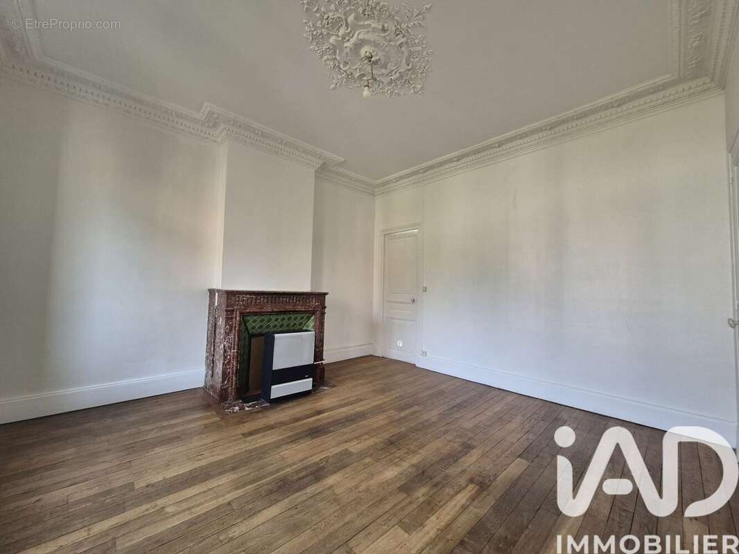 Photo 7 - Appartement à CHARLEVILLE-MEZIERES