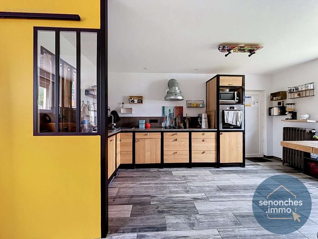 Maison de ville 4 pièces  86 m²  3 chambres  Centre-ville de Le Coudray - photo 9