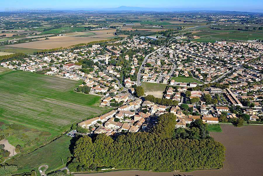 Appartement à RODILHAN