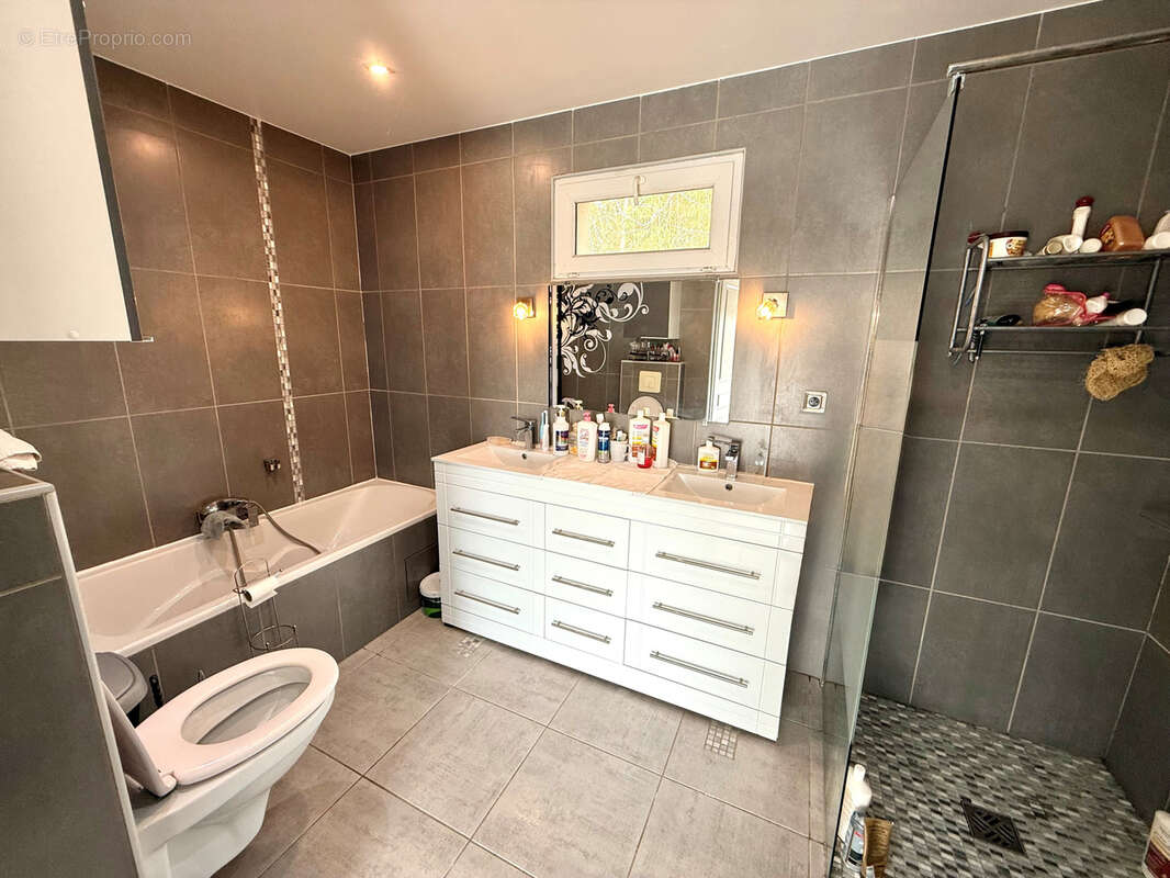 Maison à MARSEILLE-12E