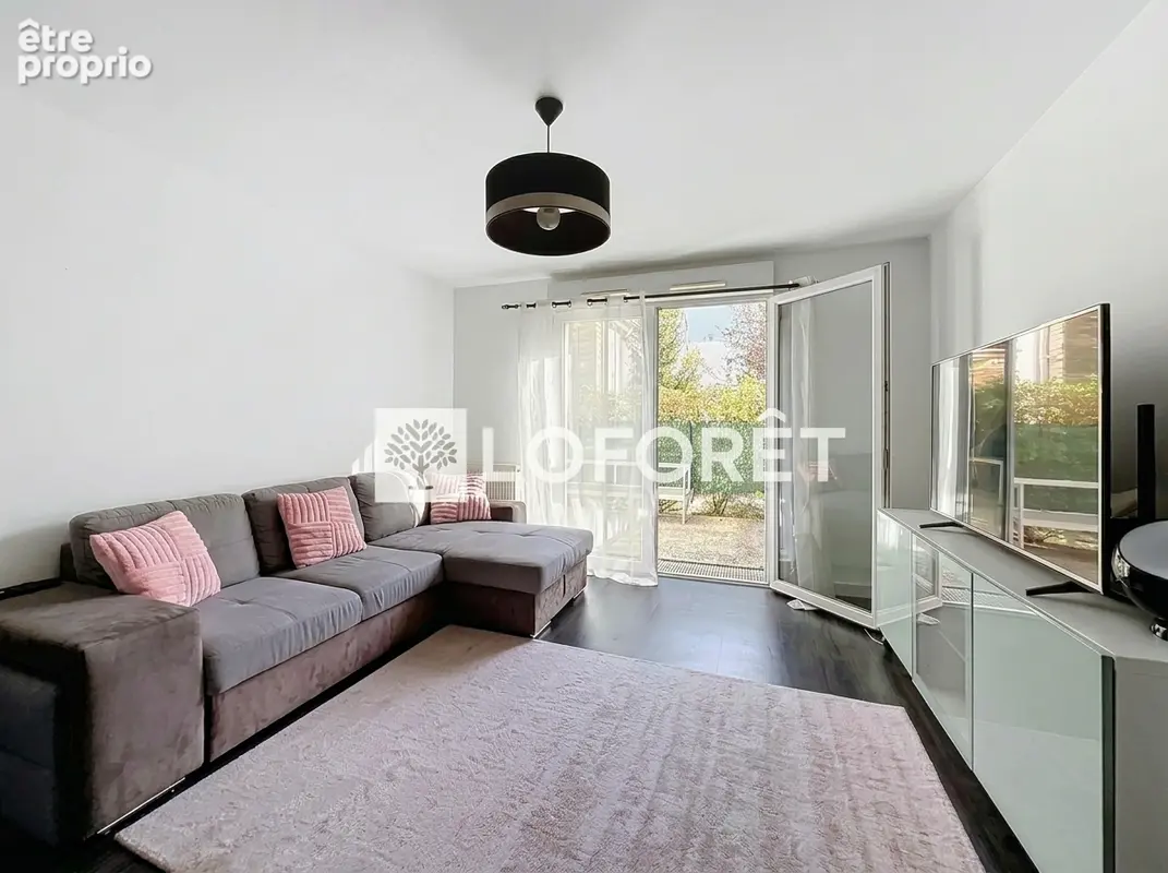 Appartement 3 pièces lumineux avec terrasse ? Poissy - photo 2