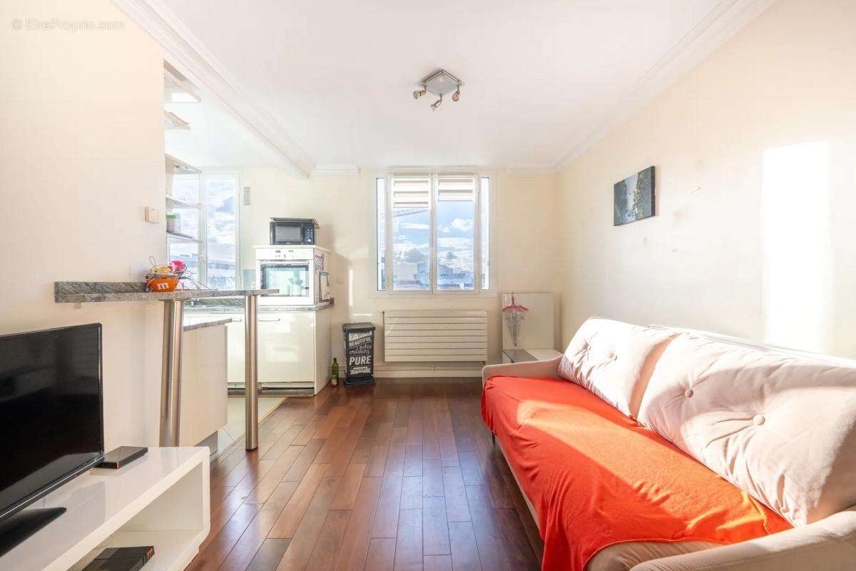 Appartement à COLOMBES