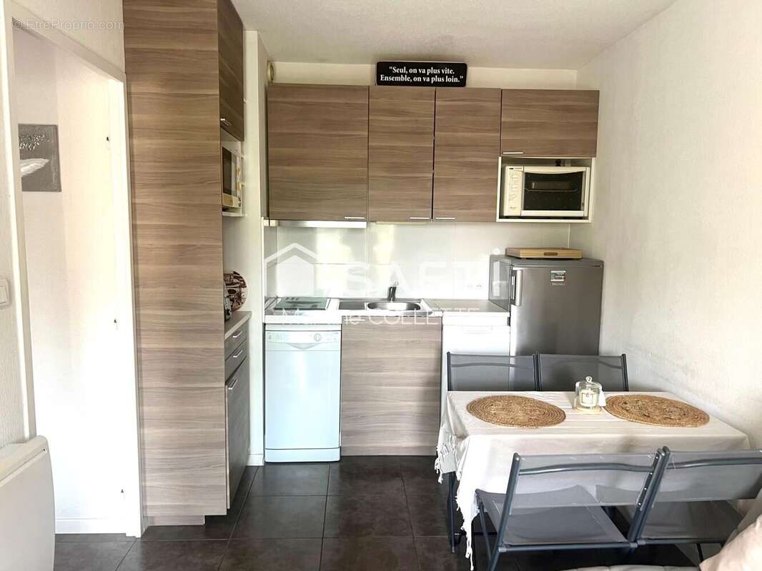 Photo 2 - Appartement à SIX-FOURS-LES-PLAGES