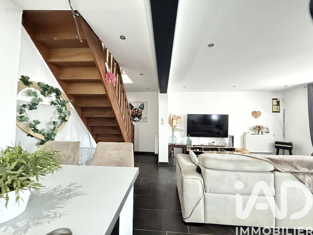 Photo 1 - Maison à FRESNES-SUR-ESCAUT