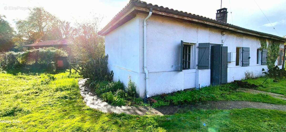 Photo 2 - Maison à COMMENSACQ