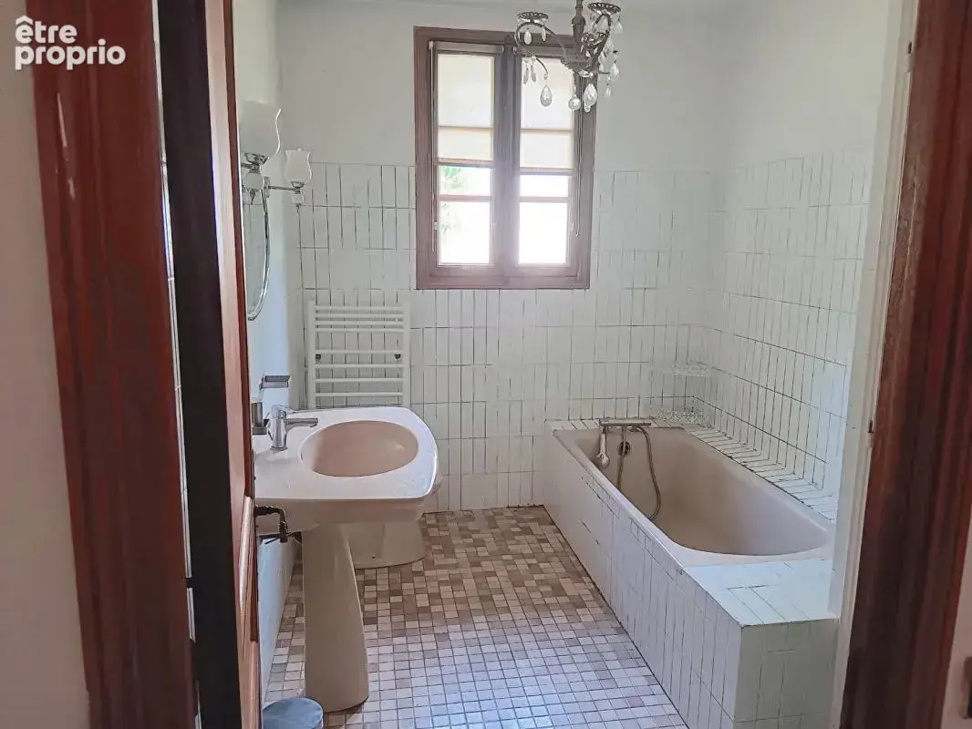 Cahors 46000 Cabessut, maison 170 m2, 4 chambres avec terrasse et jardin - photo 9