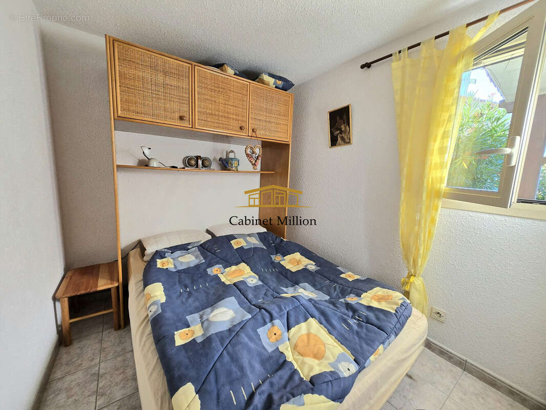 Maison à VIC-LA-GARDIOLE