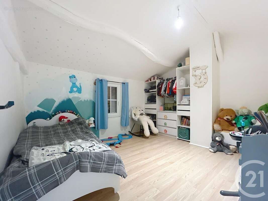 Maison à SAINT-AMAND-SUR-FION