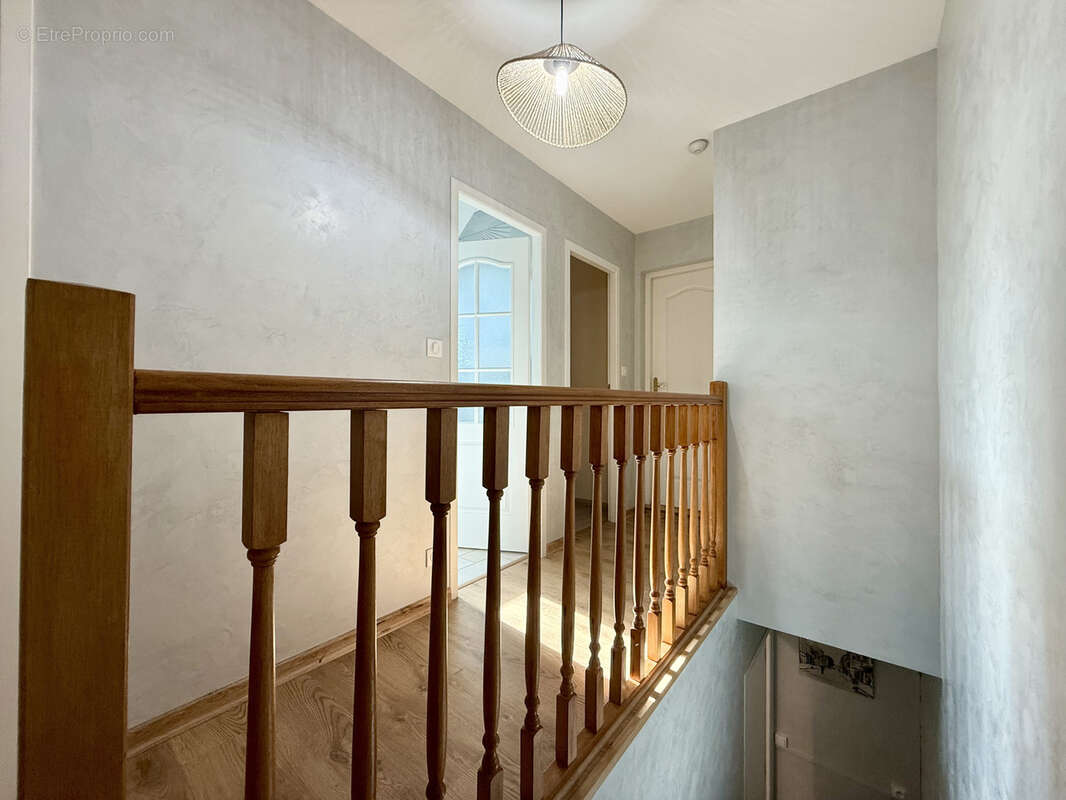 Maison à COULOMMIERS