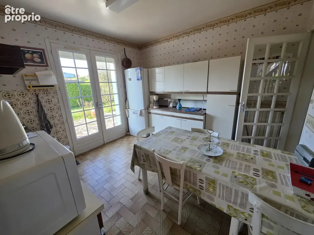 Maison a renover a 2 pas des commerces - photo 4