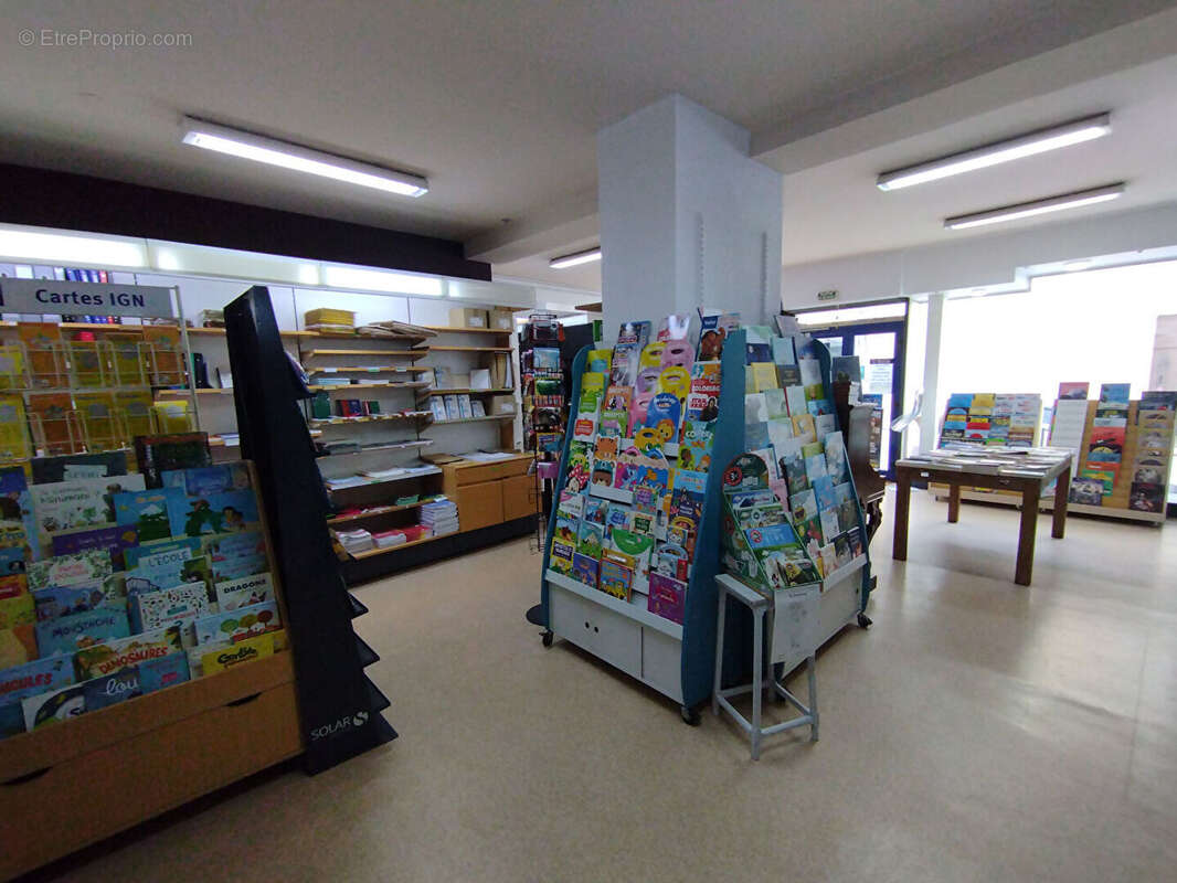 Appartement à VIBRAYE