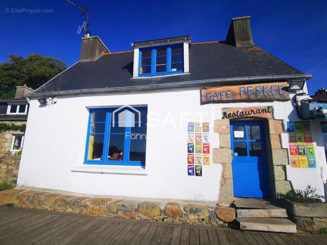 Photo 2 - Commerce à PLOUGUIEL