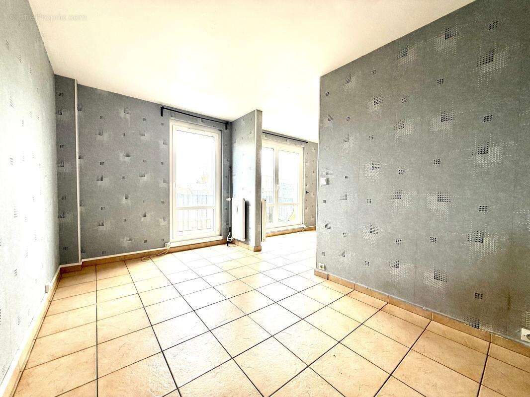 Appartement à QUETIGNY