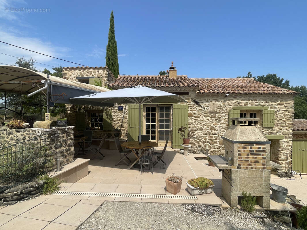 Exclusivite / proche vaison / mazet renove / terrain 4.000m2 / piscine / vue - photo 12