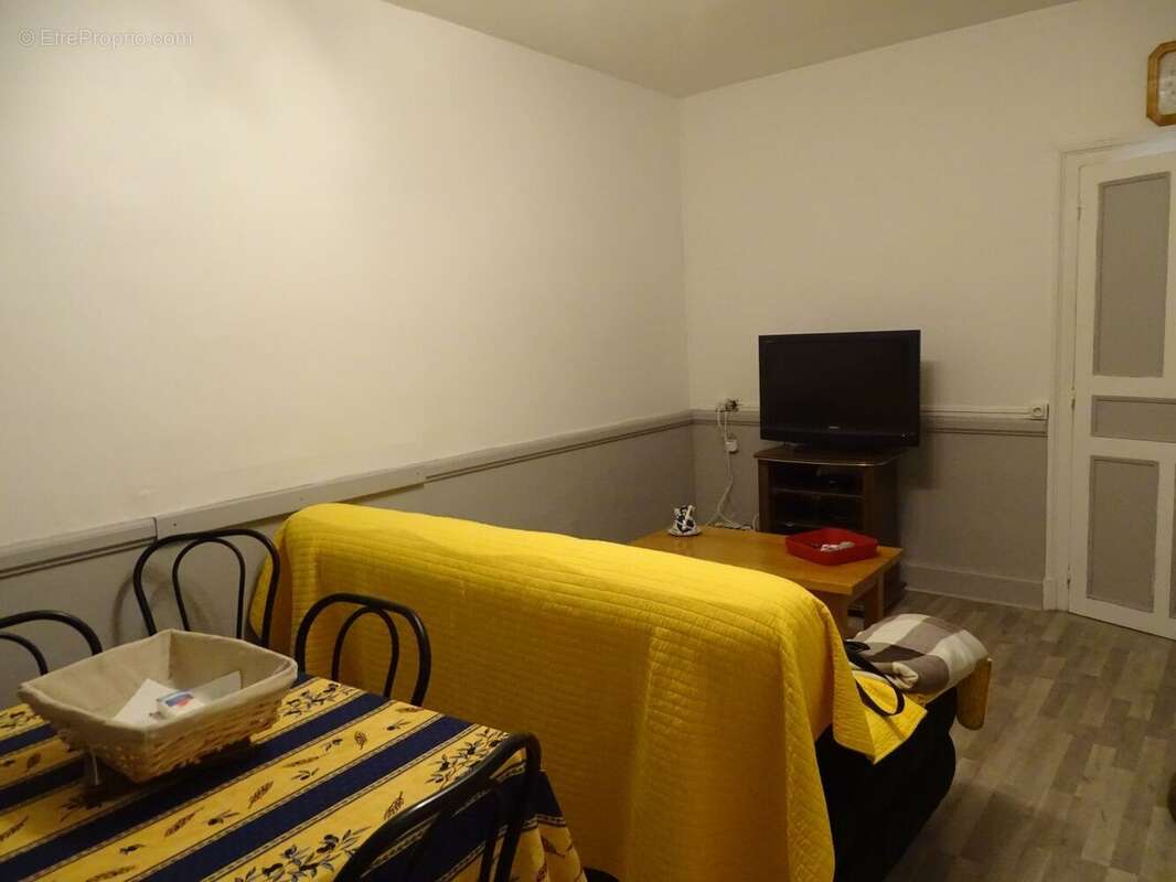 Appartement à CHATEAUNEUF-SUR-CHER