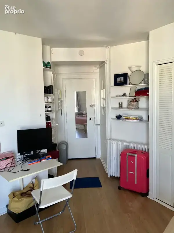 Proche Place Rodin / Avenue Mozart - Studio 19.47 m²  étage élevé accès avec ascenseur - photo 4
