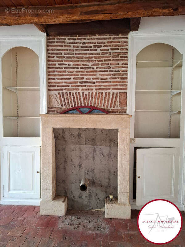 Maison à BRUERE-ALLICHAMPS